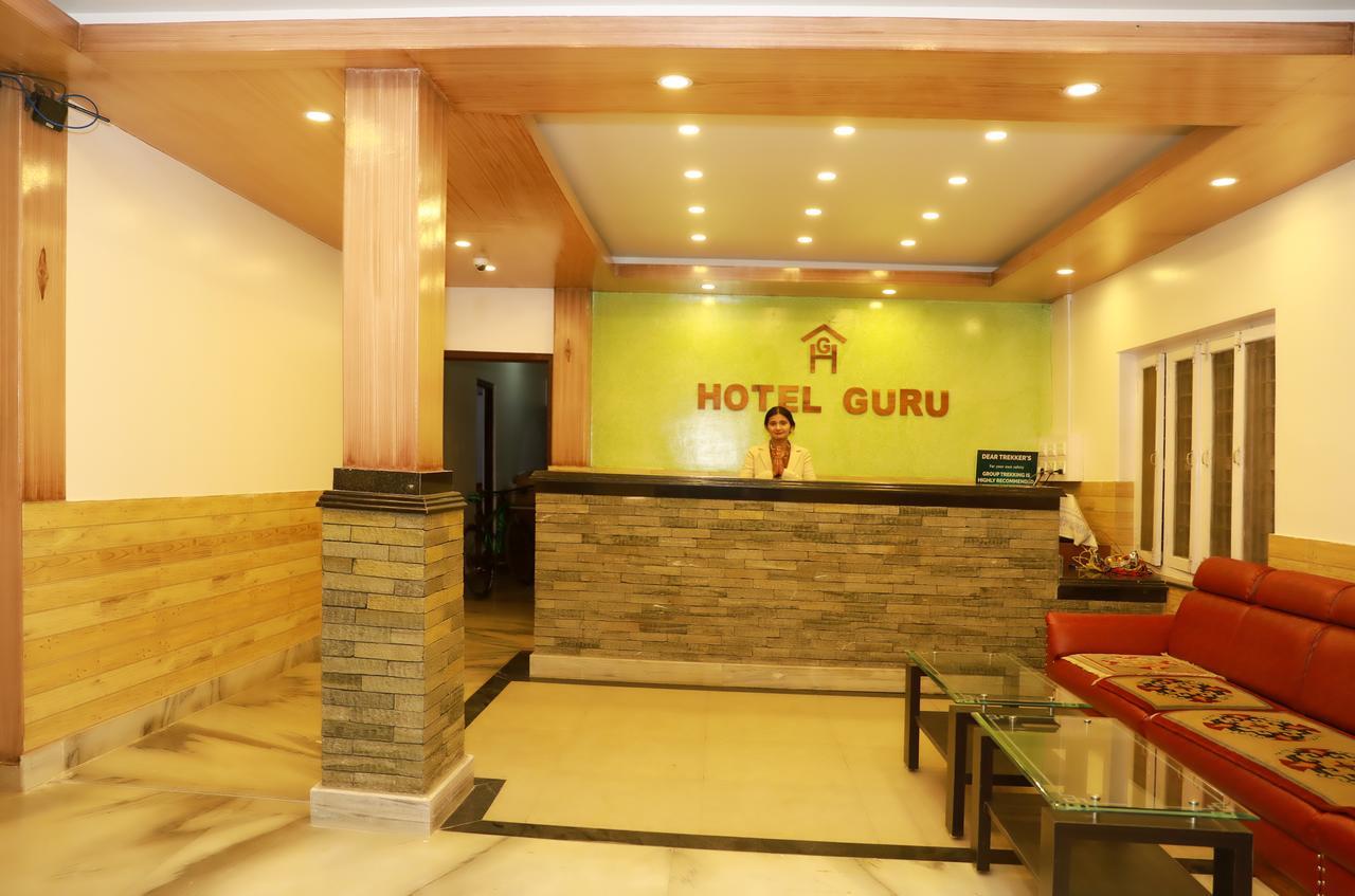 Hotel Guru Pokhara Bagian luar foto