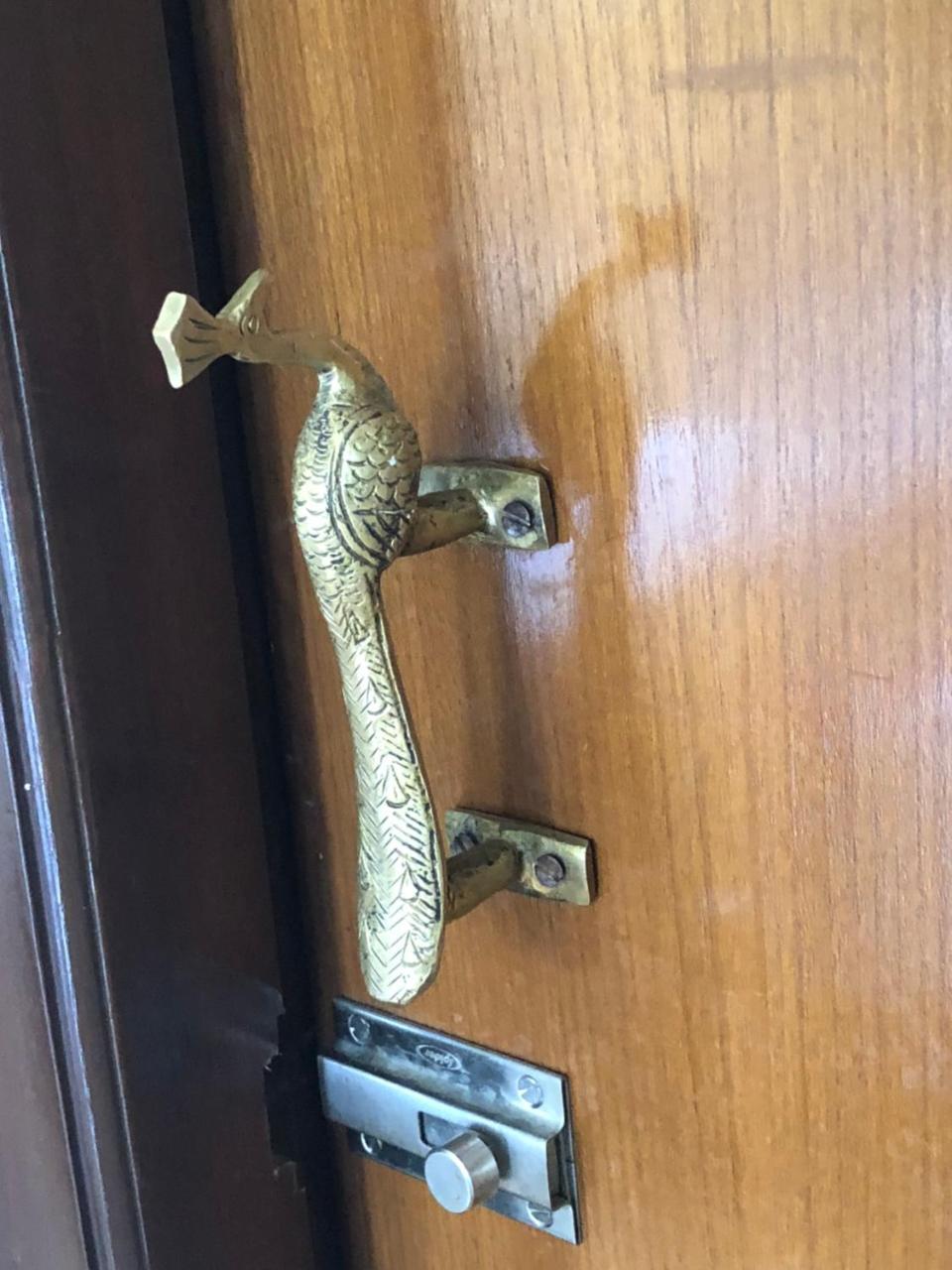 Hotel Guru Pokhara Bagian luar foto